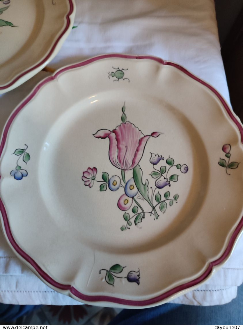 Sarreguemines six petites assiettes plates en faïence décor à la Strasbourg pour la maison Cambet début XXème n°2