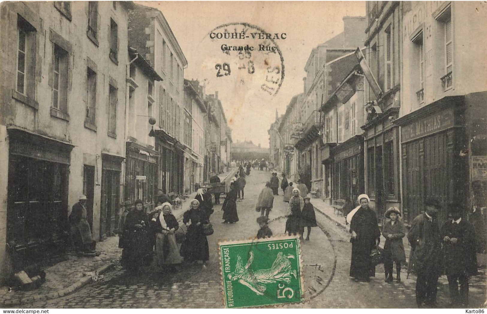 Couhé Vérac * La Grande Rue * Commerces Magasins E. MATHIAS * Coiffe - Couhe