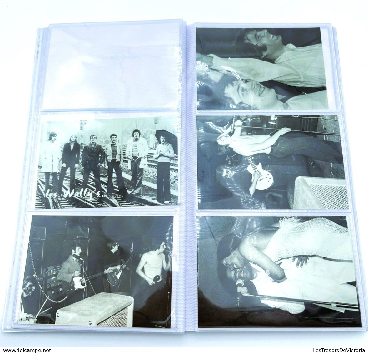 Album avec 41 photos et cartes d'artistes diver - Certaines dédicades - Les Wally's - Strikers - Dave - Dim:18/33 cm
