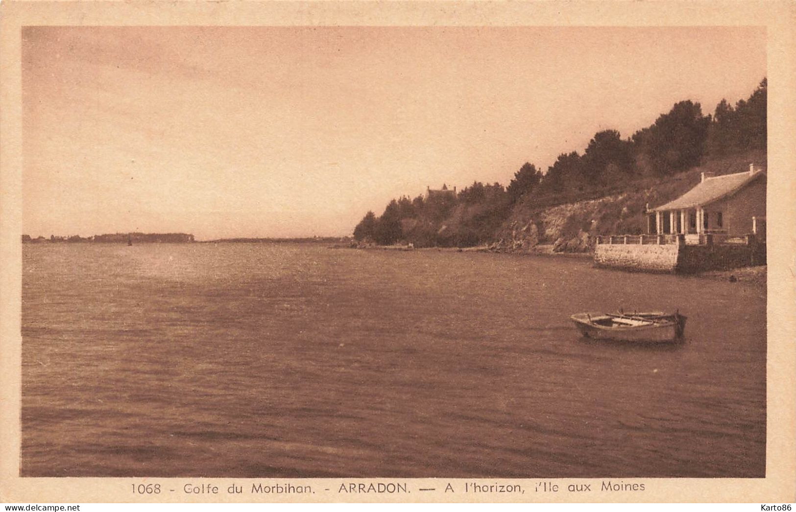 Arradon * Vue Sur Le Golfe Du Morbihan Et à L'horizon , L'ile Aux Moines - Arradon