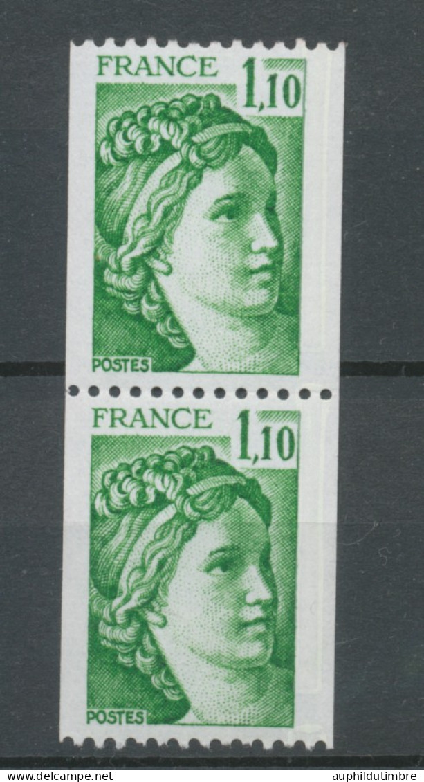 Type Sabine Paire Verticale N°2062 + N°2062a N° Rouge Au Verso Y2062aA - Unused Stamps