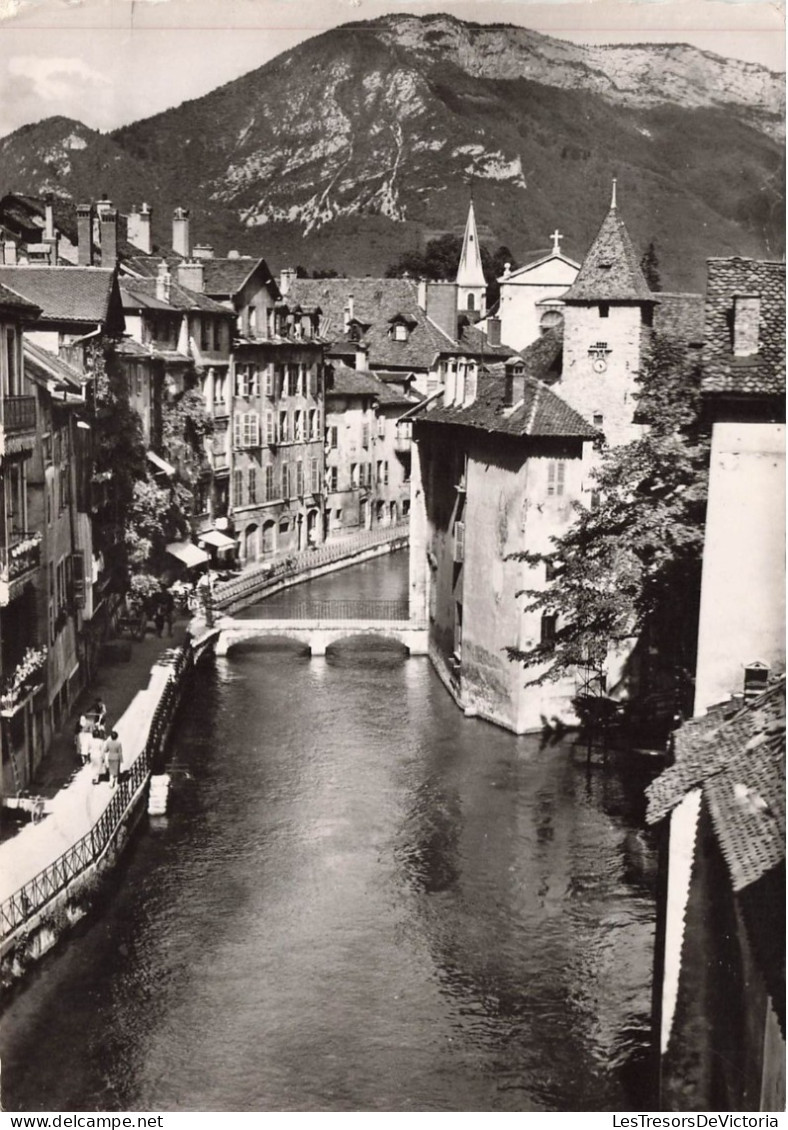 FRANCE - Annecy - Canaux Et Vieux Quartiers - Le Mont Veyrier - Carte Postale Ancienne - Annecy