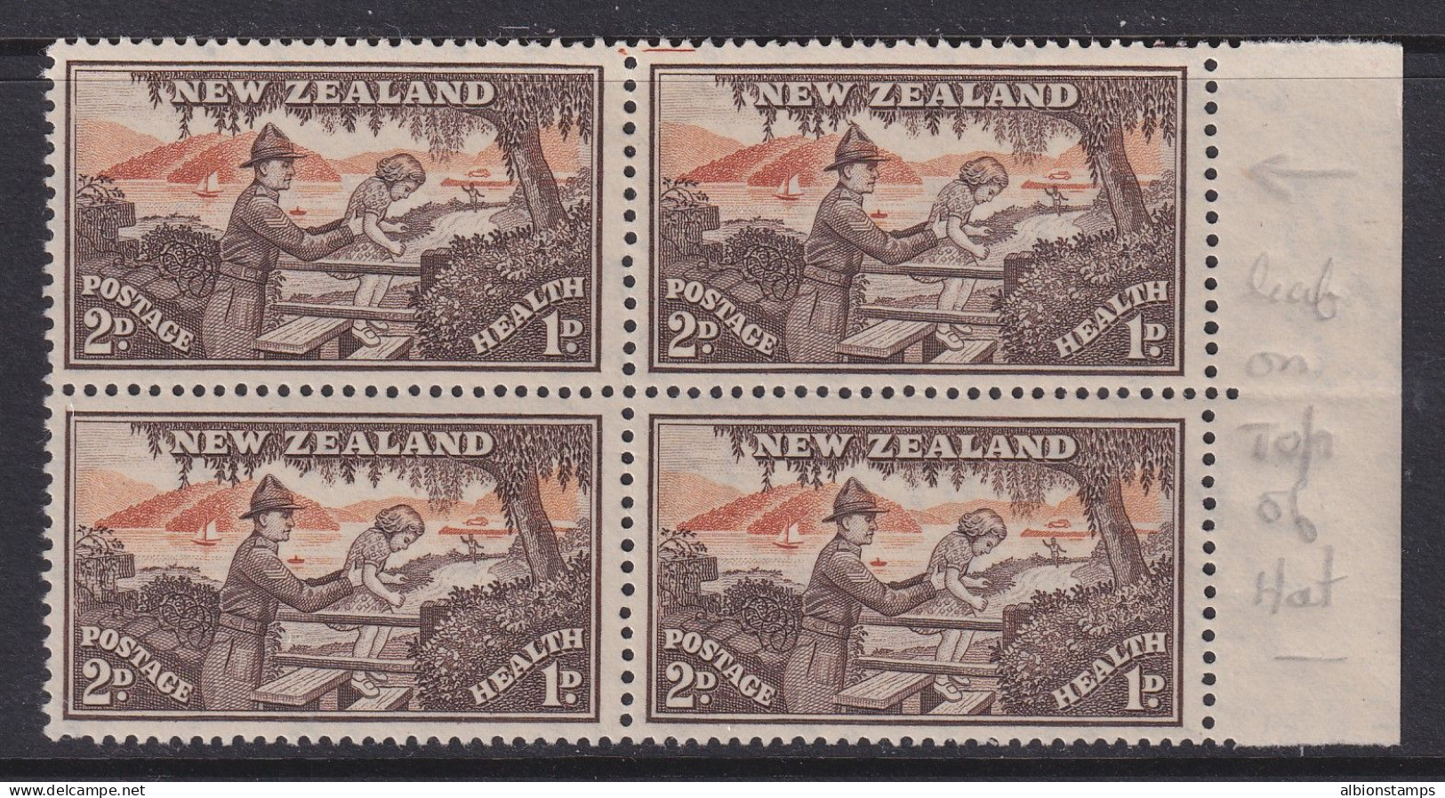 New Zealand, SG 679a, MLH Block "Feather In Hat" Variety - Nuevos