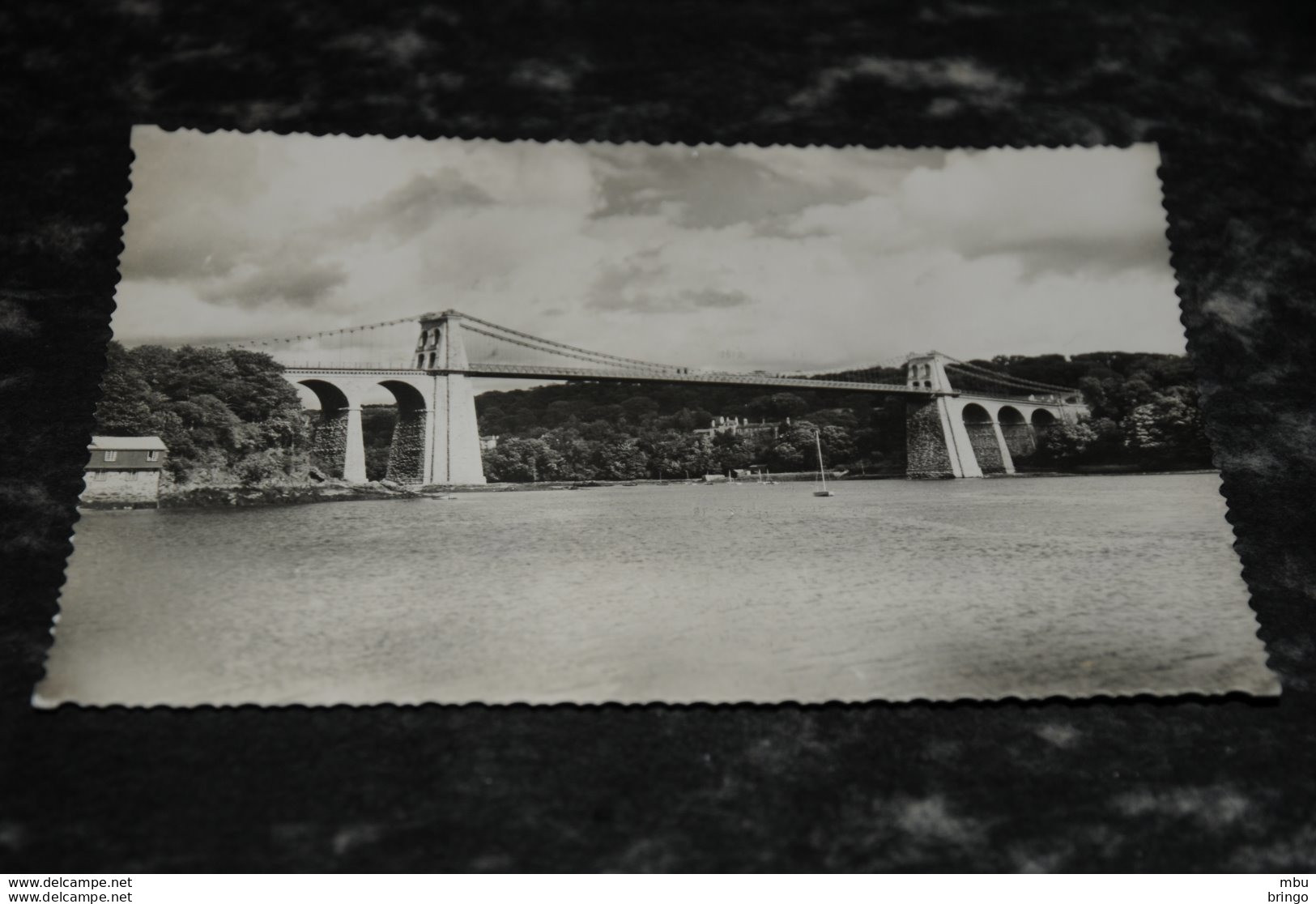 A8137     MENAI SUSPENSION BRIDGE - Anglesey