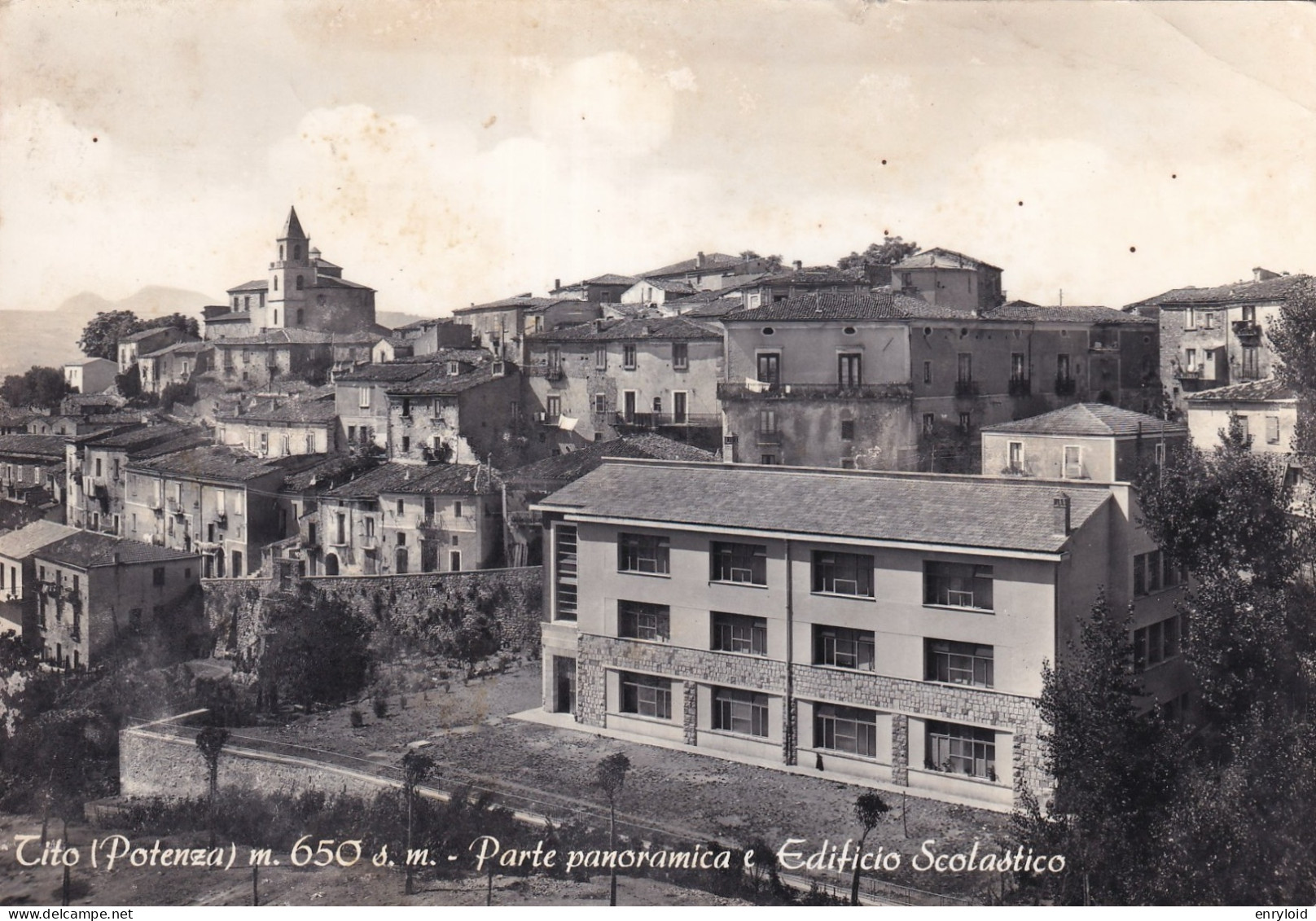 Tito Parte Panoramica E Edificio Scolastico - Autres & Non Classés