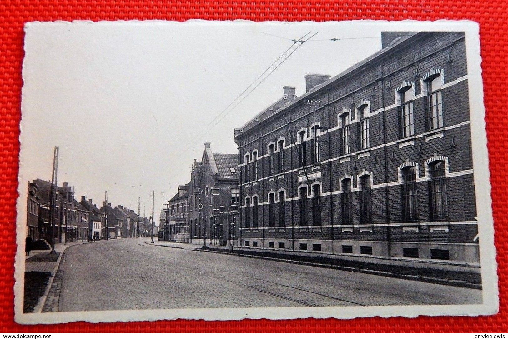 OOSTKAMP  -  Kortrijkstraat - Rijkswacht  -  Rue De Courtrai - Gendarmerie - Oostkamp