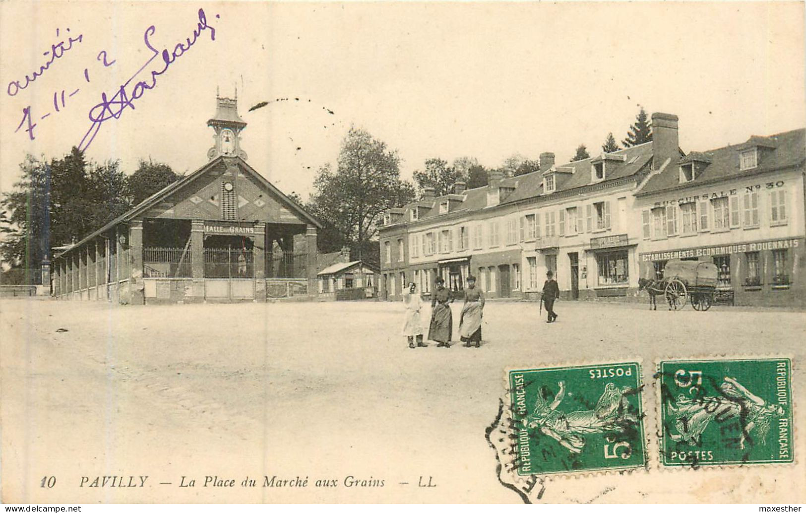 PAVILLY La Place Du Marché Aux Grains - Pavilly