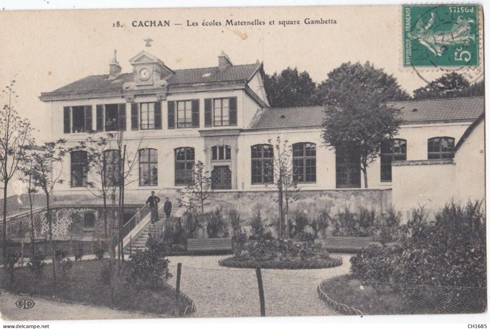 CACHAN  (94) Ecoles Maternelles Et Square Gambetta - Cachan