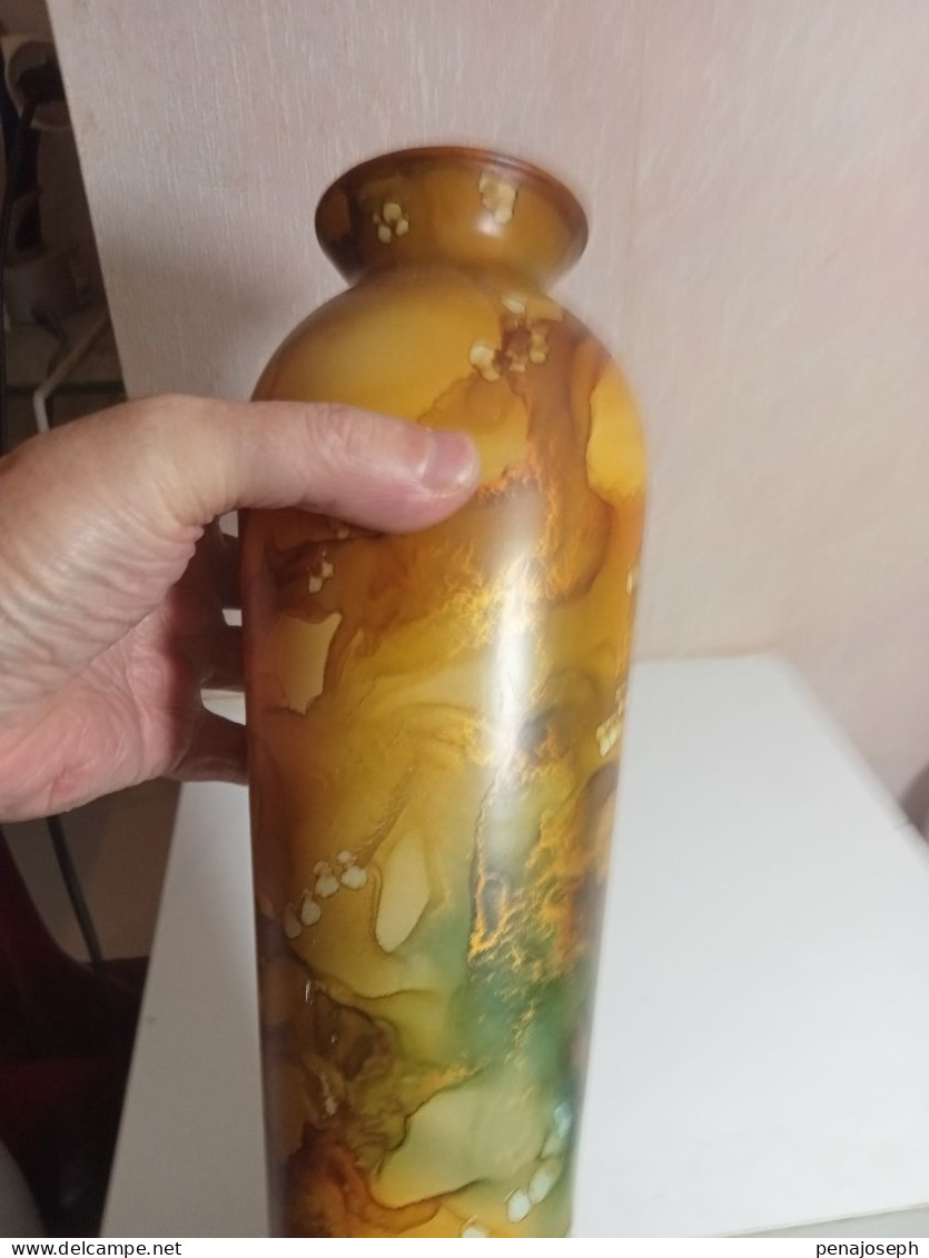 vase ancien hauteur 30 cm diamètre 11 cm