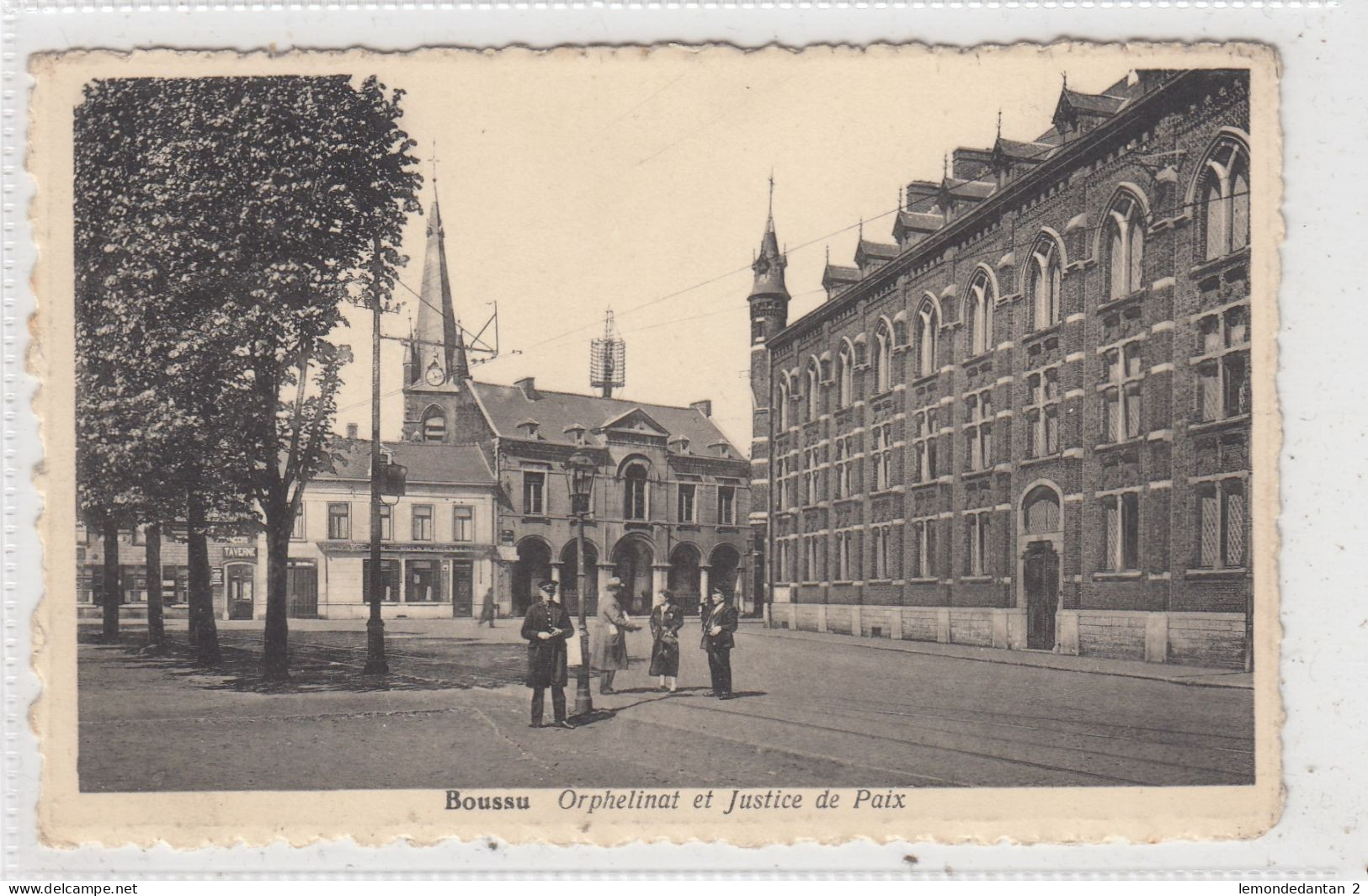 Boussu. Orphelinat Du Sacré Coeur. Ouvroir. * - Boussu