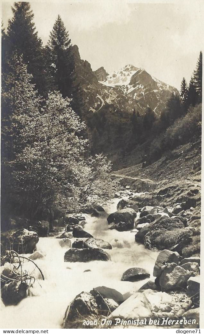 Im Pinnistal Bei Herzeben - Neustift Im Stubaital