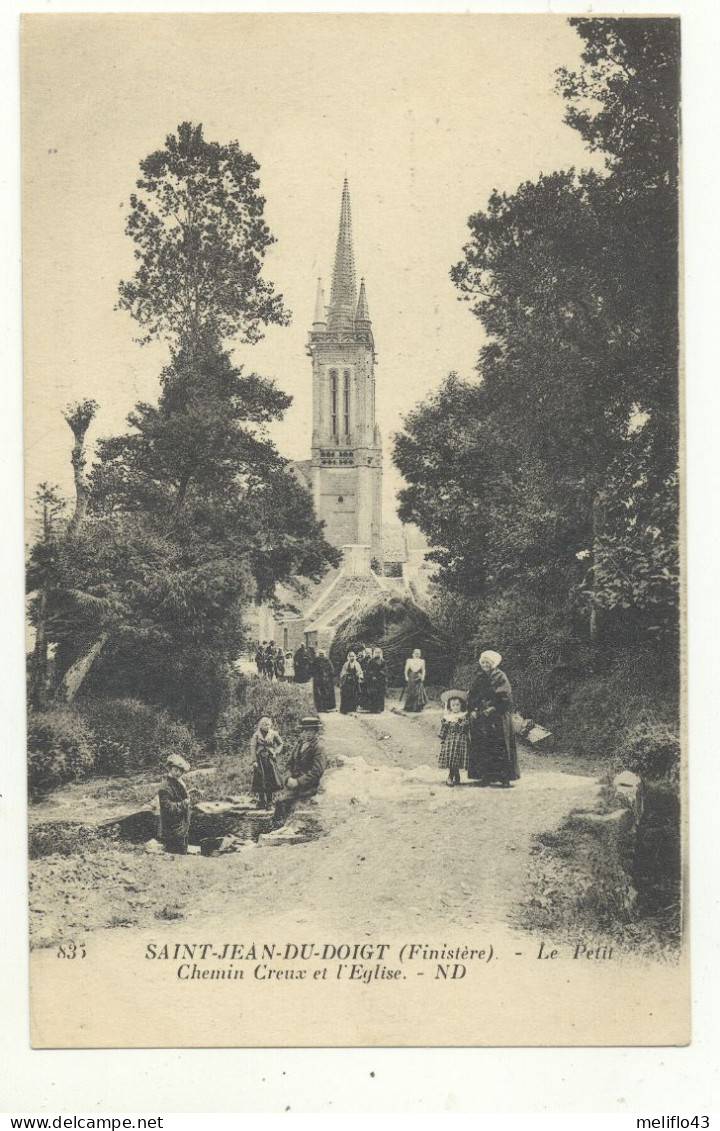 29/ CPA A - Saint Jean Du Doigt - Chemin Creux Et L'Eglise - Saint-Jean-du-Doigt