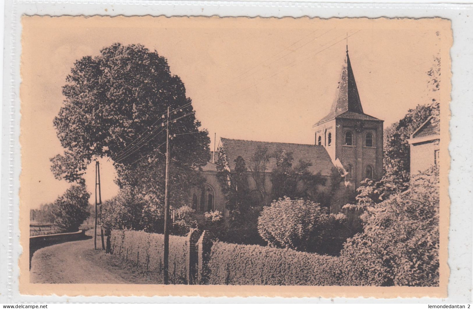 Heppeneert. De Kerk: Noorden. * - Maaseik