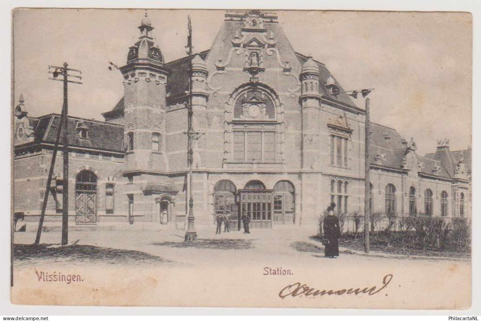 Vlissingen - Station - Gerepareerde Scheur Met Plakband - Vlissingen