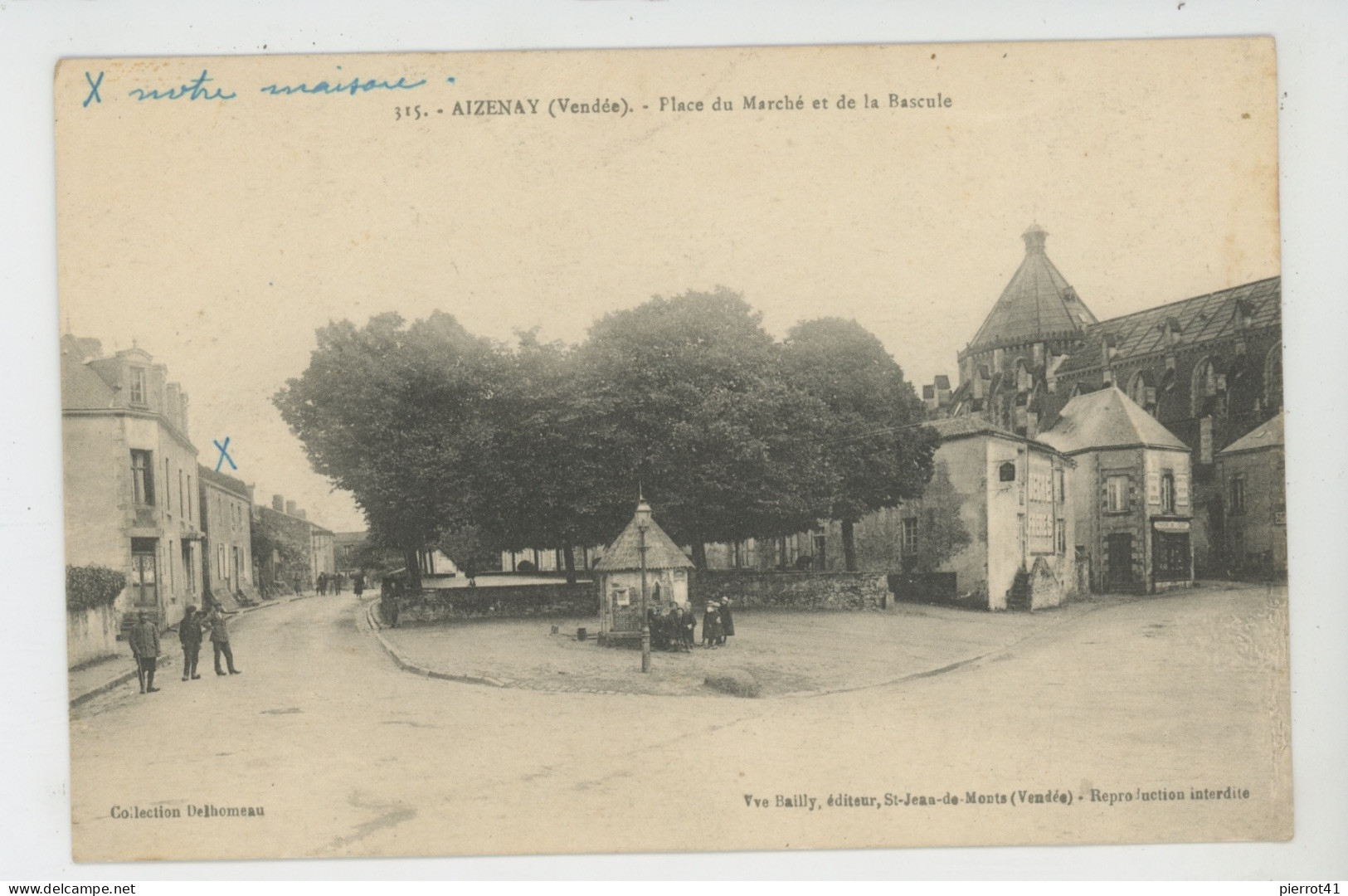 AIZENAY - Place Du Marché Et De La Bascule - Aizenay