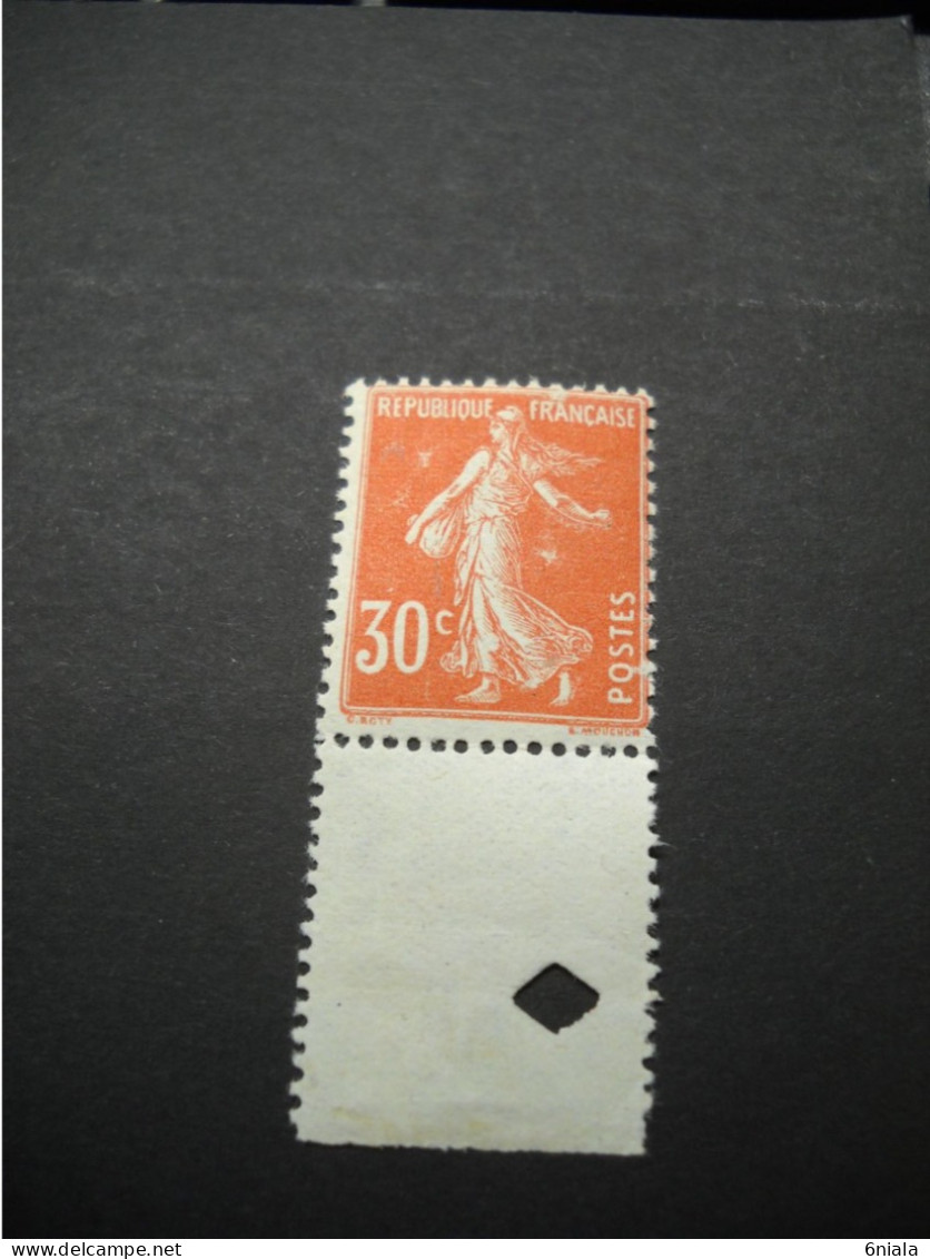 T 282 TIMBRE  SEMEUSE Variété Anneau De Lune à Droite Et à Gauche   N°160  NEUF**  SANS CHARNIERE LOSANGE - Unused Stamps