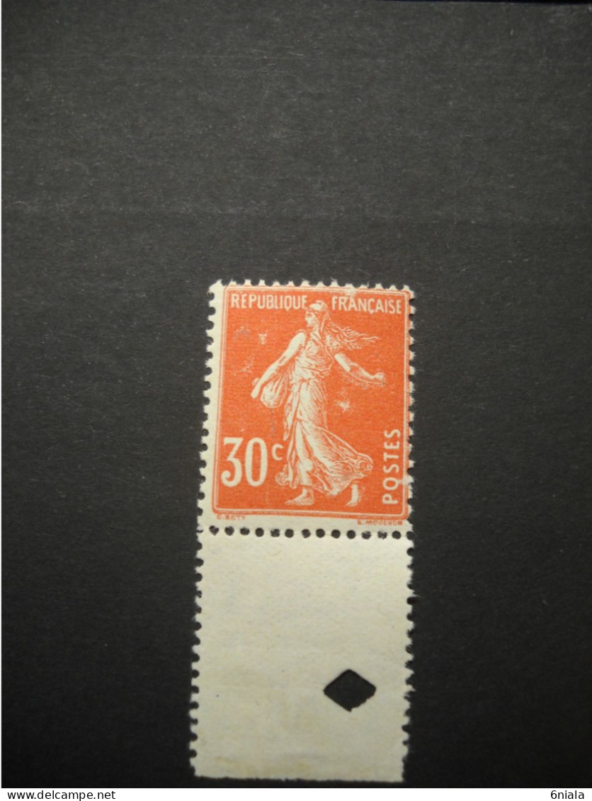 T 282 TIMBRE  SEMEUSE Variété Anneau De Lune à Droite Et à Gauche   N°160  NEUF**  SANS CHARNIERE LOSANGE - Unused Stamps