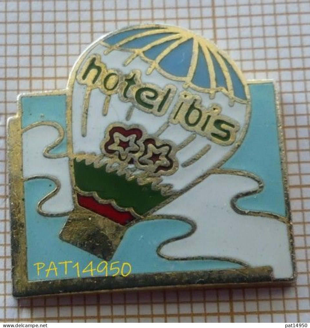 PAT14950 MONTGOLFIERE HOTEL IBIS En Version EGF AB - Fesselballons