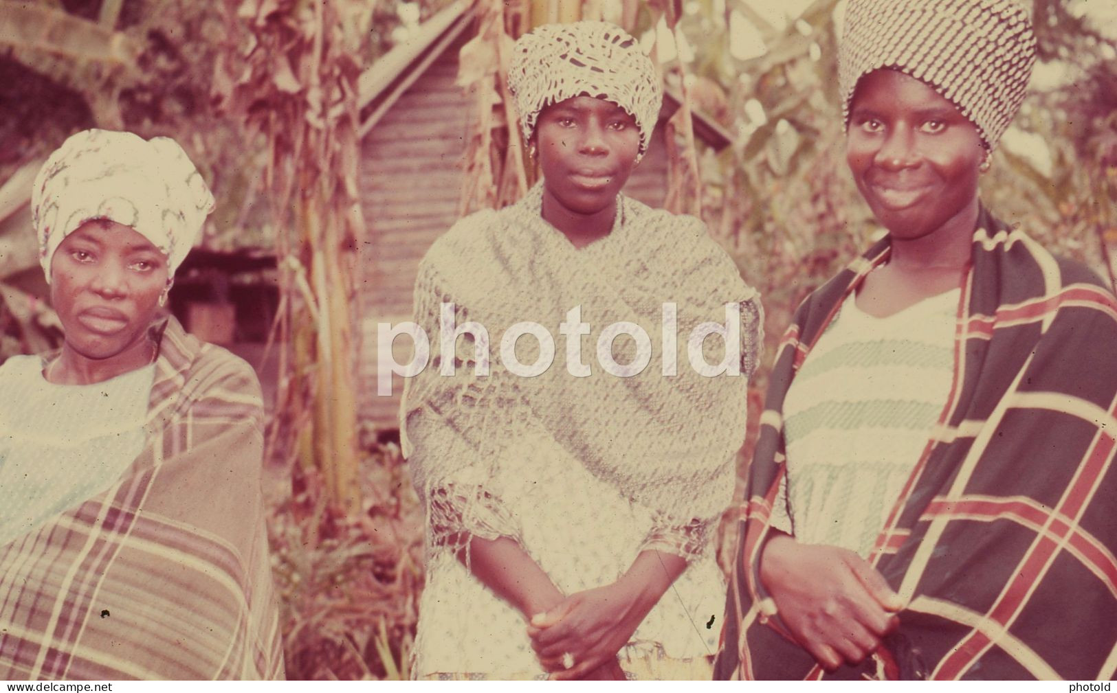 70s  WOMEN SAO TOME E PRINCIPE ETHNIC TRIBE  AFRICA AFRIQUE 35mm DIAPOSITIVE SLIDE NO PHOTO FOTO NB2829 - Diapositives