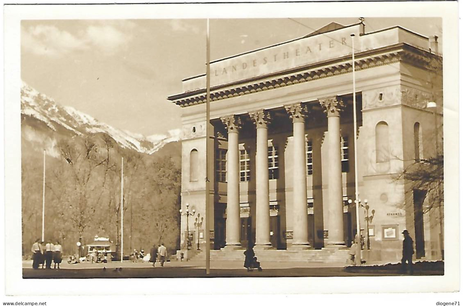 Innsbruck Landestheater Belebt - Innsbruck