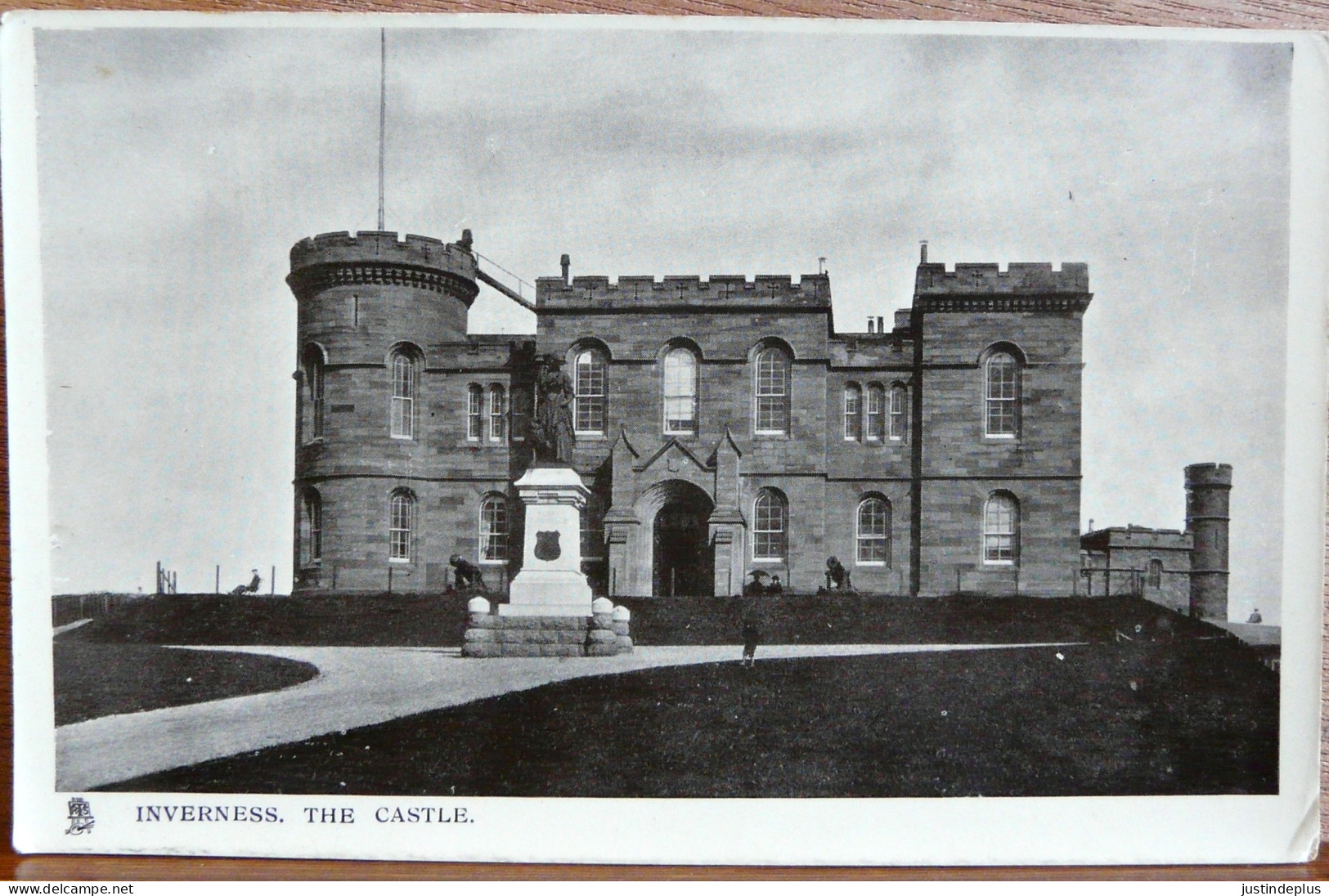 INVERNESS THE CASTLE ERECTED 1834 ET STATUE FLORA MAC DONALD - Inverness-shire