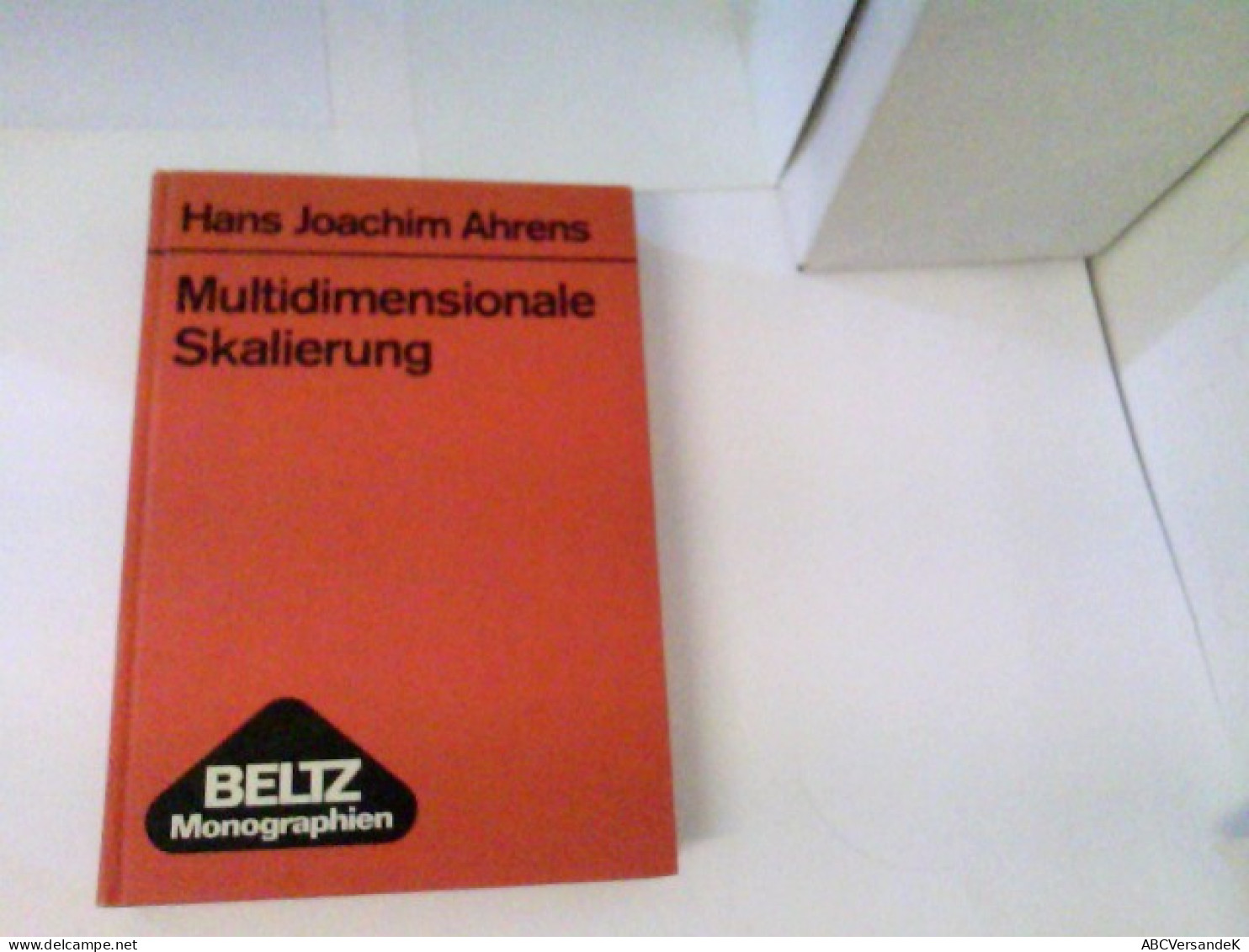 Multidimensionale Skalierung : Methodik, Theorie U. Empir. Gültigkeit Mit Anwendungen Aus D. Differentiellen P - Psicologia