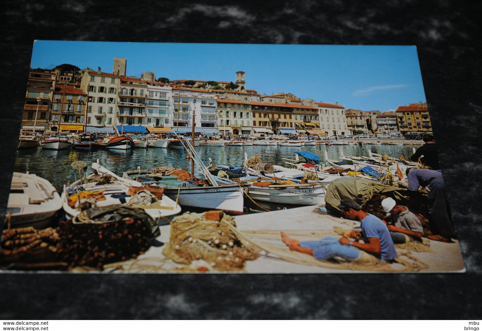 A8662      CANNES, UN COIN DU PORT - Cannes