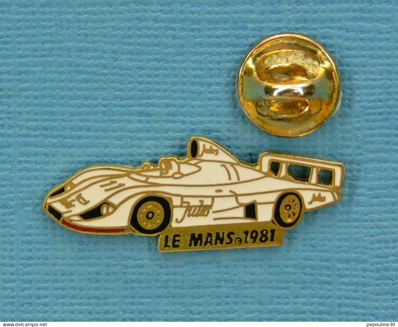 1 PIN'S /  ** LE MANS 1981 / JACKY ICKX ET DEREK BELL & PORSCHE 936 JULES ** - Porsche