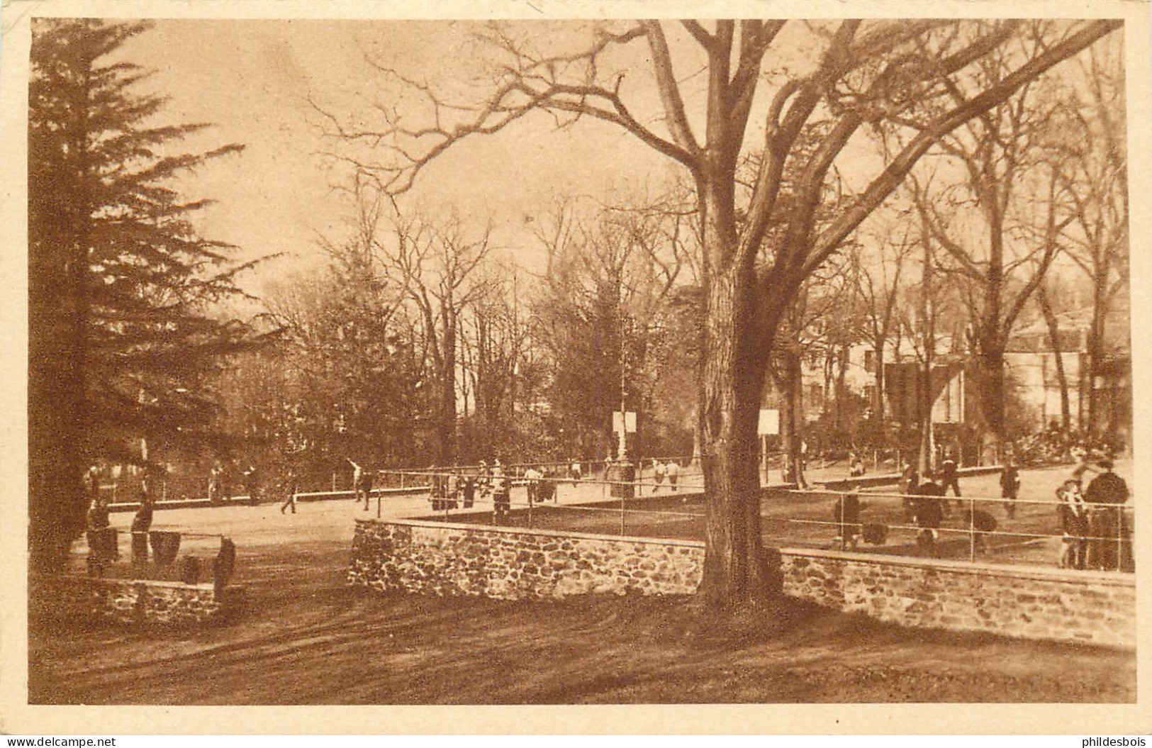 MISSIONS Petit Séminaire Franciscaines FONTENAY Sous BOIS  Les Cours De Récréation - Missioni