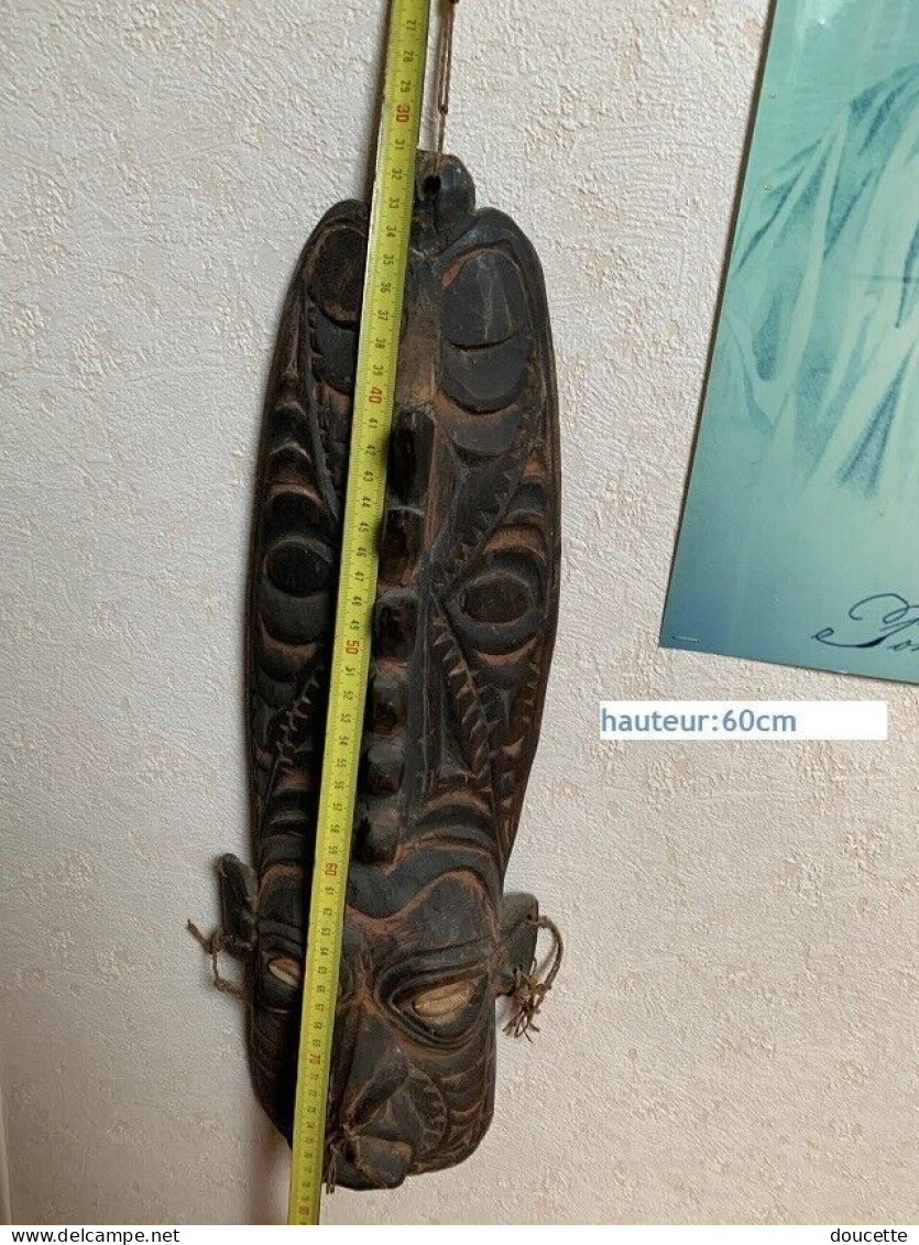 Ancien Masque Polynésien En Bois - Afrikaanse Kunst