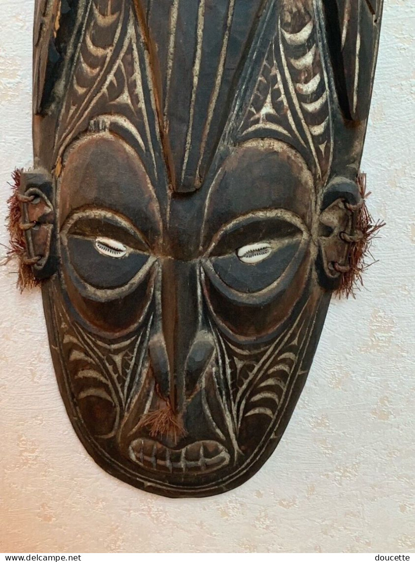 Ancien Masque Polynésien En Bois - African Art