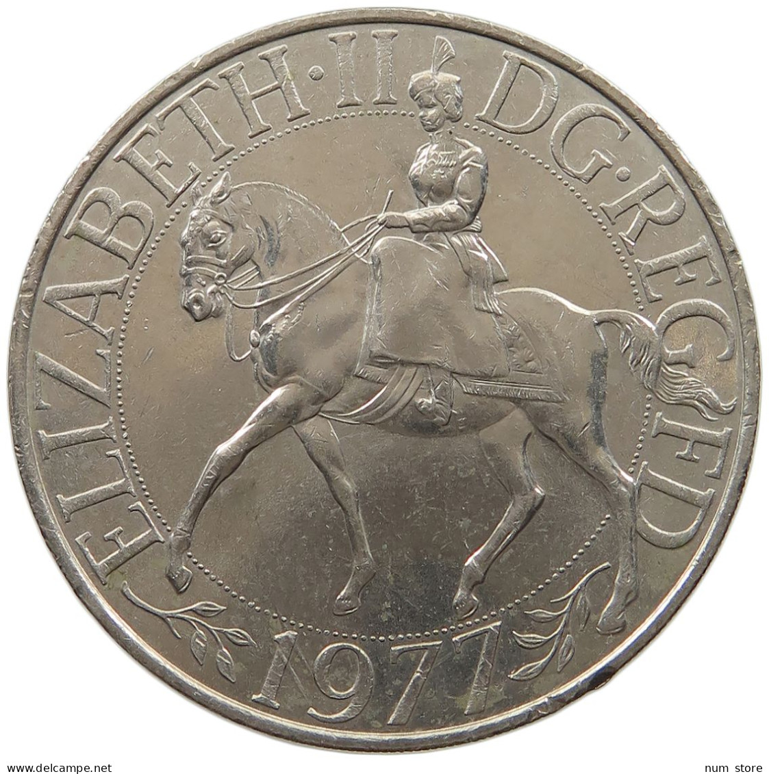 GREAT BRITAIN CROWN 1977 #s061 0227 - L. 1 Crown