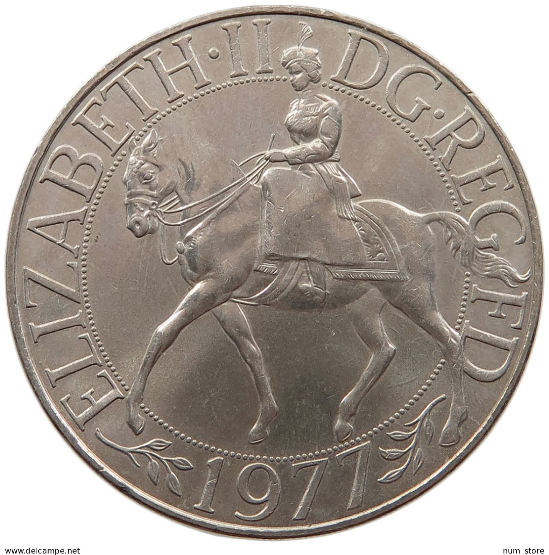 GREAT BRITAIN CROWN 1977 #s018 0017 - L. 1 Crown