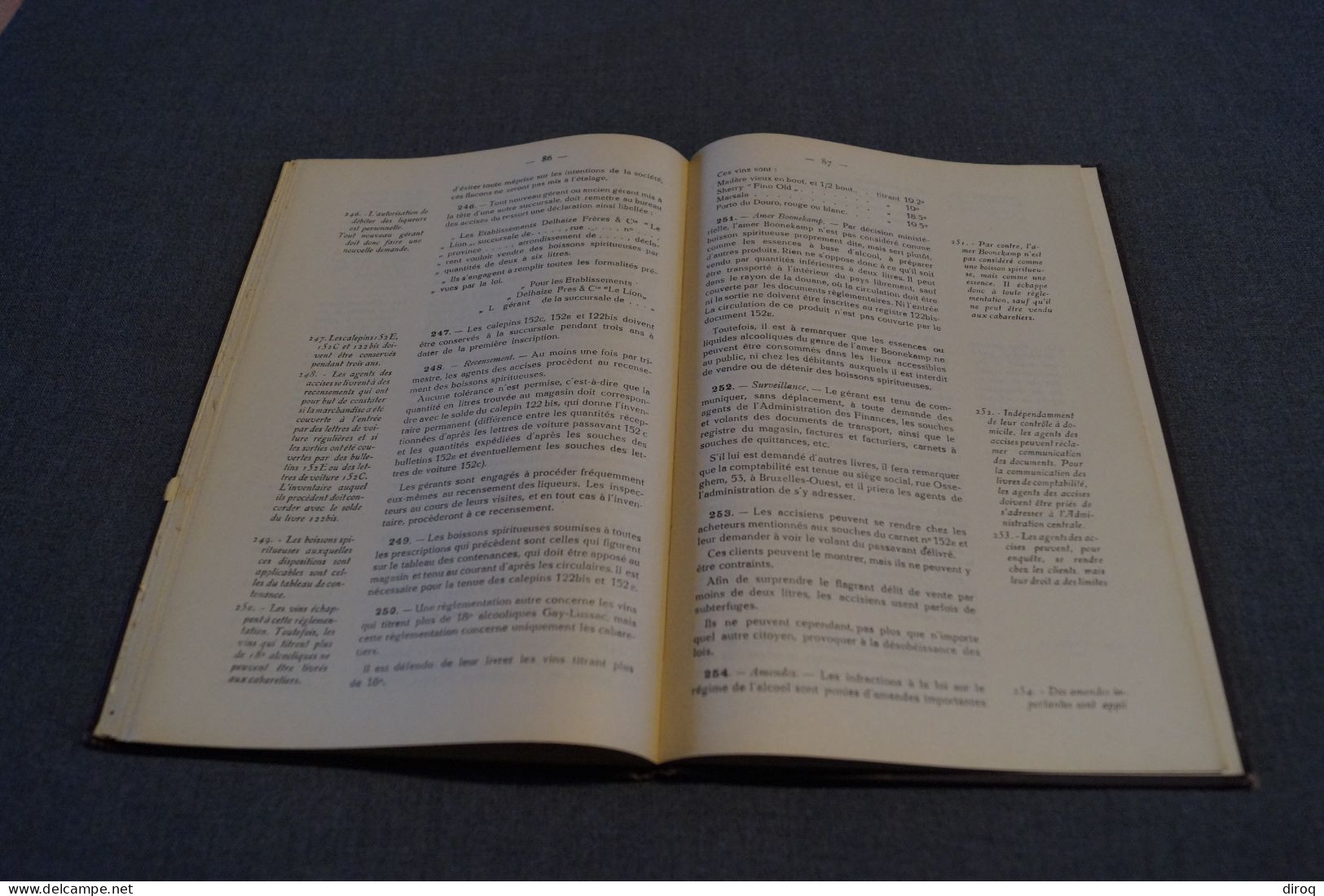 RARE carnet du règlement de Delaize Frères et Cie 1928 ,112 pages, 24 Cm. sur 16 Cm.