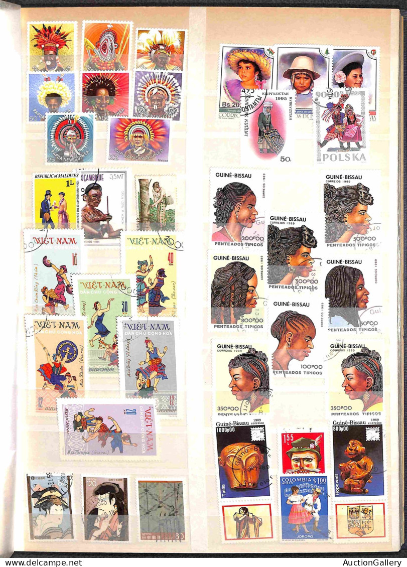 Lotti&Collezioni - Europa&Oltremare - TEMATICA - Costumi - Collezione di circa 420 francobolli principalmente usati + 15