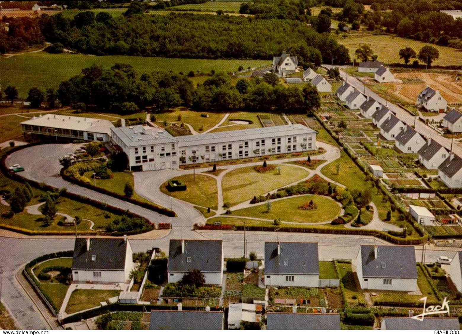 ALLAIRE    ( MORBIHAN )      LES MAISONS DE RETRAITE DES AJONCS D ' OR - Allaire