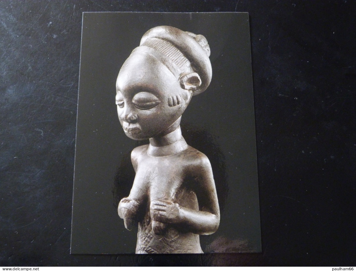 LUBA   ZAIRE   -  STATUETTE CULTUELLE - Objets D'art