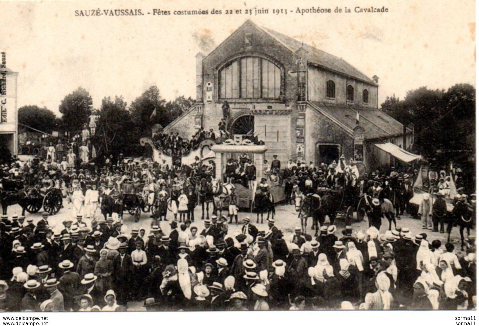 CPA SAUZE VAUSSAIS 79 Fetes Costumées Des 22 Et 23 Juin 1913: Apothéose De La Cavalcade - Sauze Vaussais