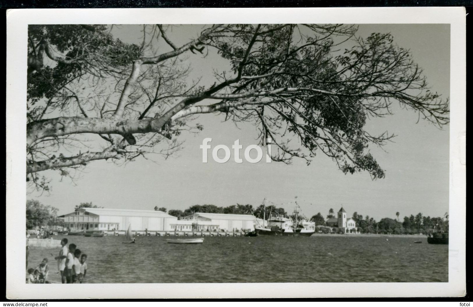 REAL PHOTO POSTCARD SHIP LINER VESSEL EAST TIMOR LESTE ASIA POSTAL CARTE POSTALE - Timor Orientale