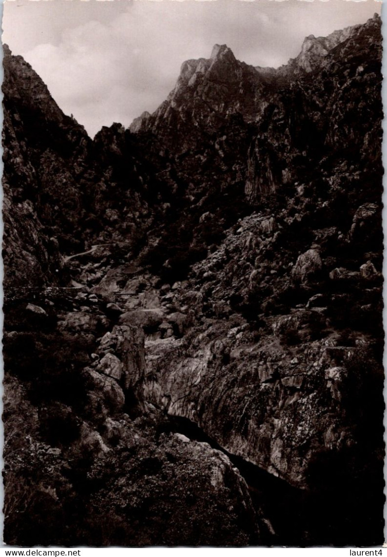 3-11-2023 (1 V 12) FRANCE - Près De Malou Les Bains (b/w X 2 Postcards) Gorge D'Heric In Languedoc - Languedoc-Roussillon