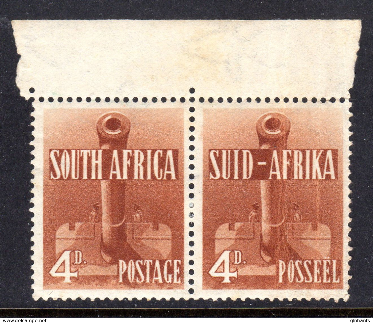 SOUTH AFRICA - 1941 4d GUN ARTILLARY HORIZONTAL PAIR MOUNTED MINT MM * SG 92 (2 SCANS) - Unused Stamps