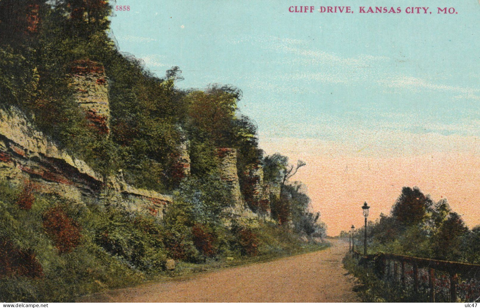 - CCLIFF DRIVE. KANSAS CITY. MO. - Scan Verso - - Kansas City – Missouri