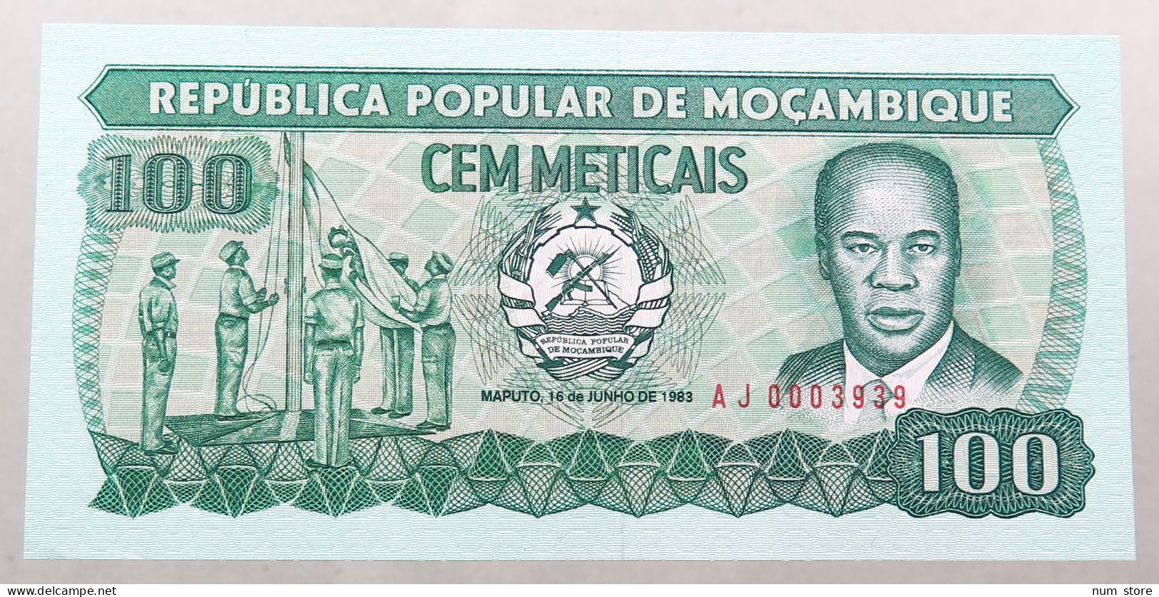 MOZAMBIQUE 100 METICAIS 1983 TOP #alb049 1555 - Mozambique