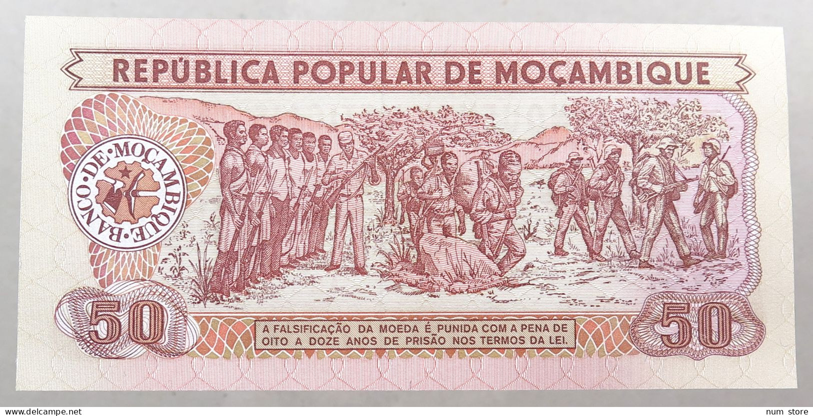 MOZAMBIQUE 100 METICAIS 1986 TOP #alb051 1703 - Mozambique