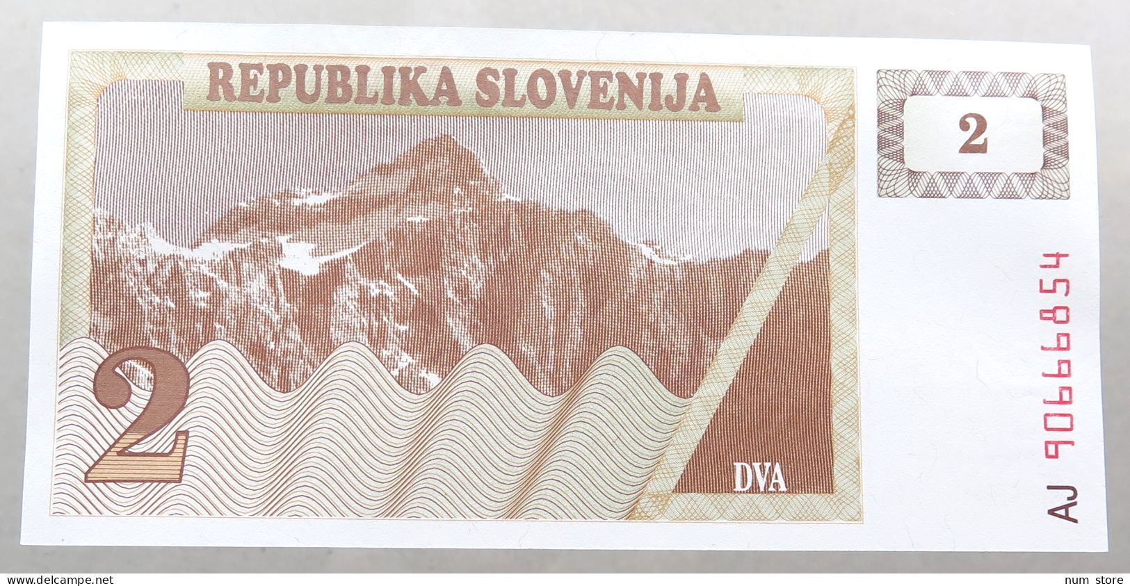 SLOVENIA 2 TOLARJEV 1990 TOP #alb052 0011 - Eslovenia