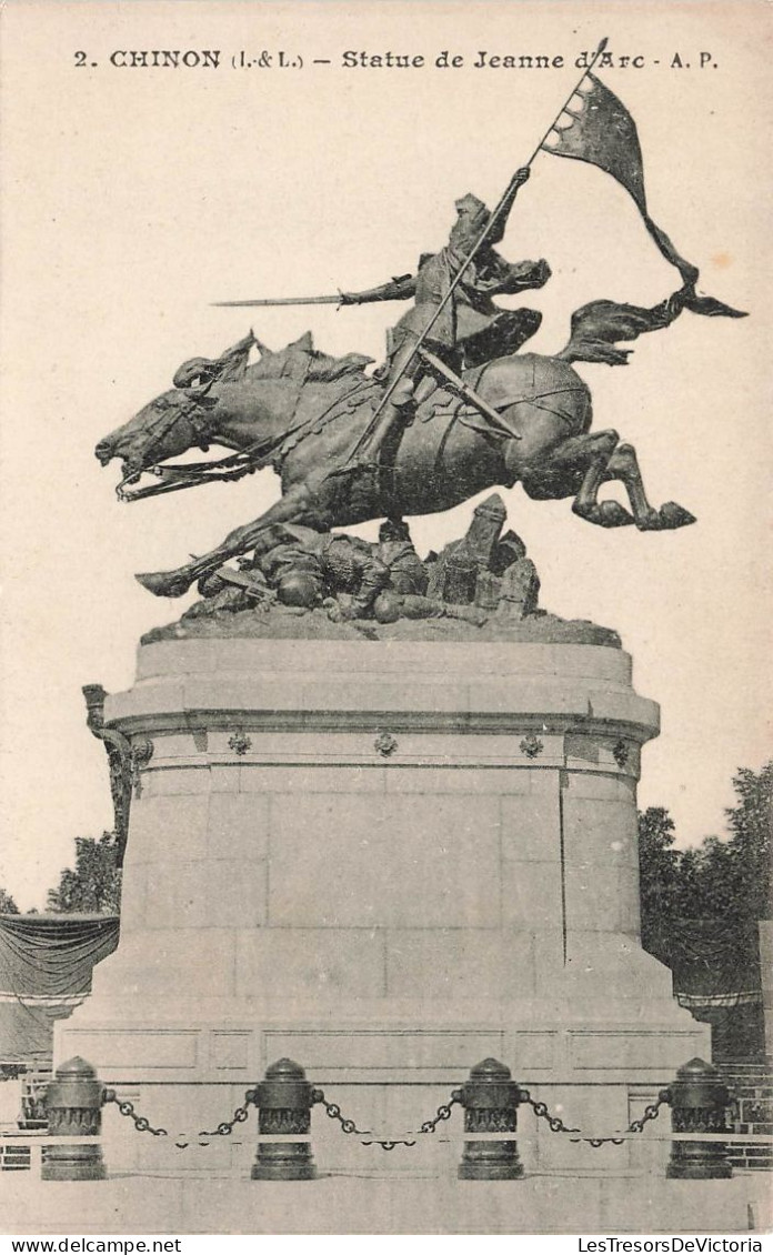 FRANCE - Chinon - Statue De Jeanne D'Arc - Carte Postale Ancienne - Chinon