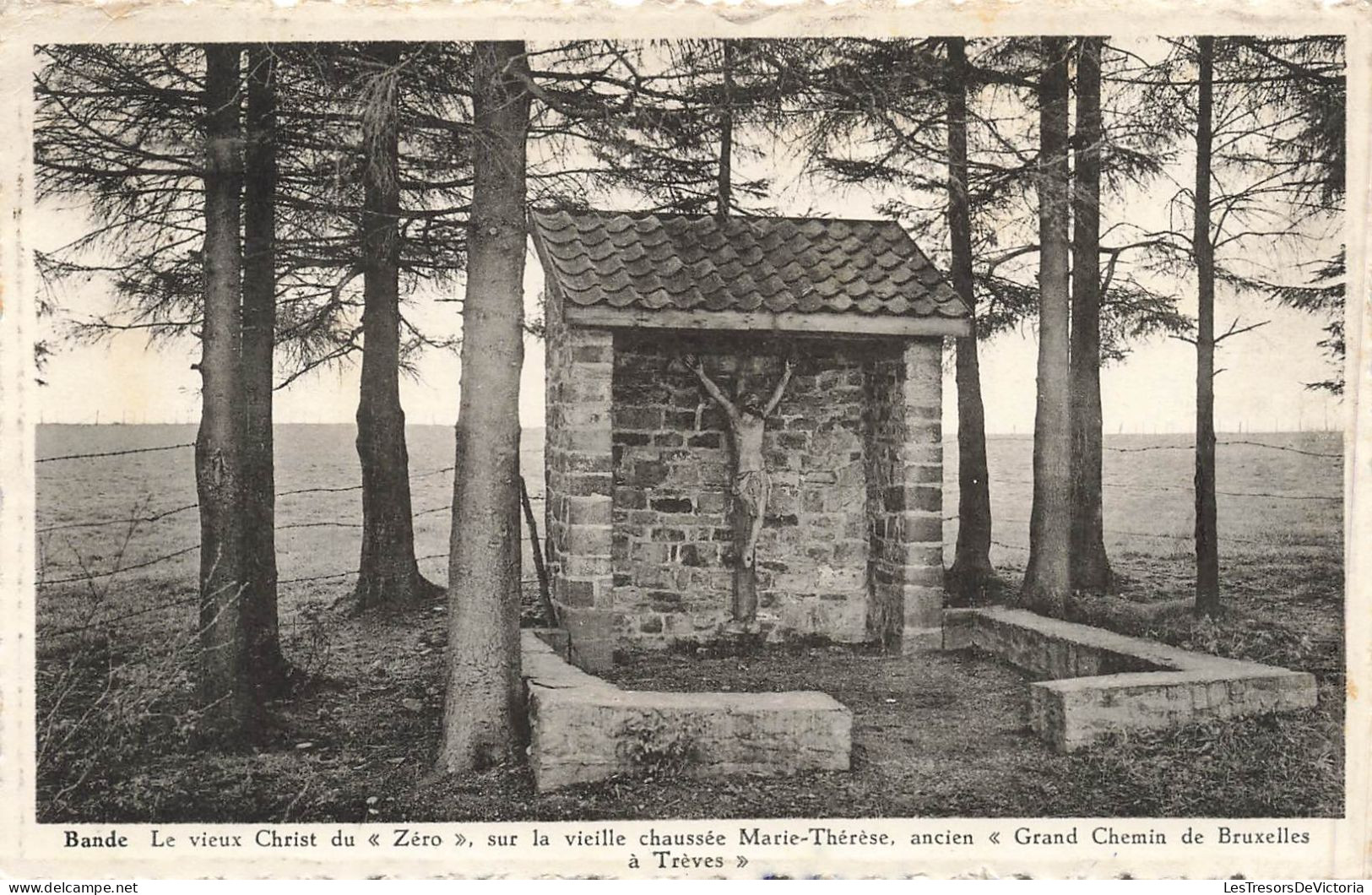 BELGIQUE - Nassogne - Bande - Le Vieux Christ Du Zéro Sur La Vieille Chaussée Marie Thérèse ... - Carte Postale Ancienne - Nassogne