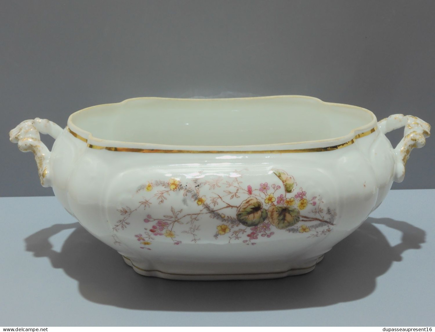 - JOLI ANCIEN BAS De SOUPIERE Ou JARDINIERE PORCELAINE De PARIS XIXe Déco     E - Altri & Non Classificati