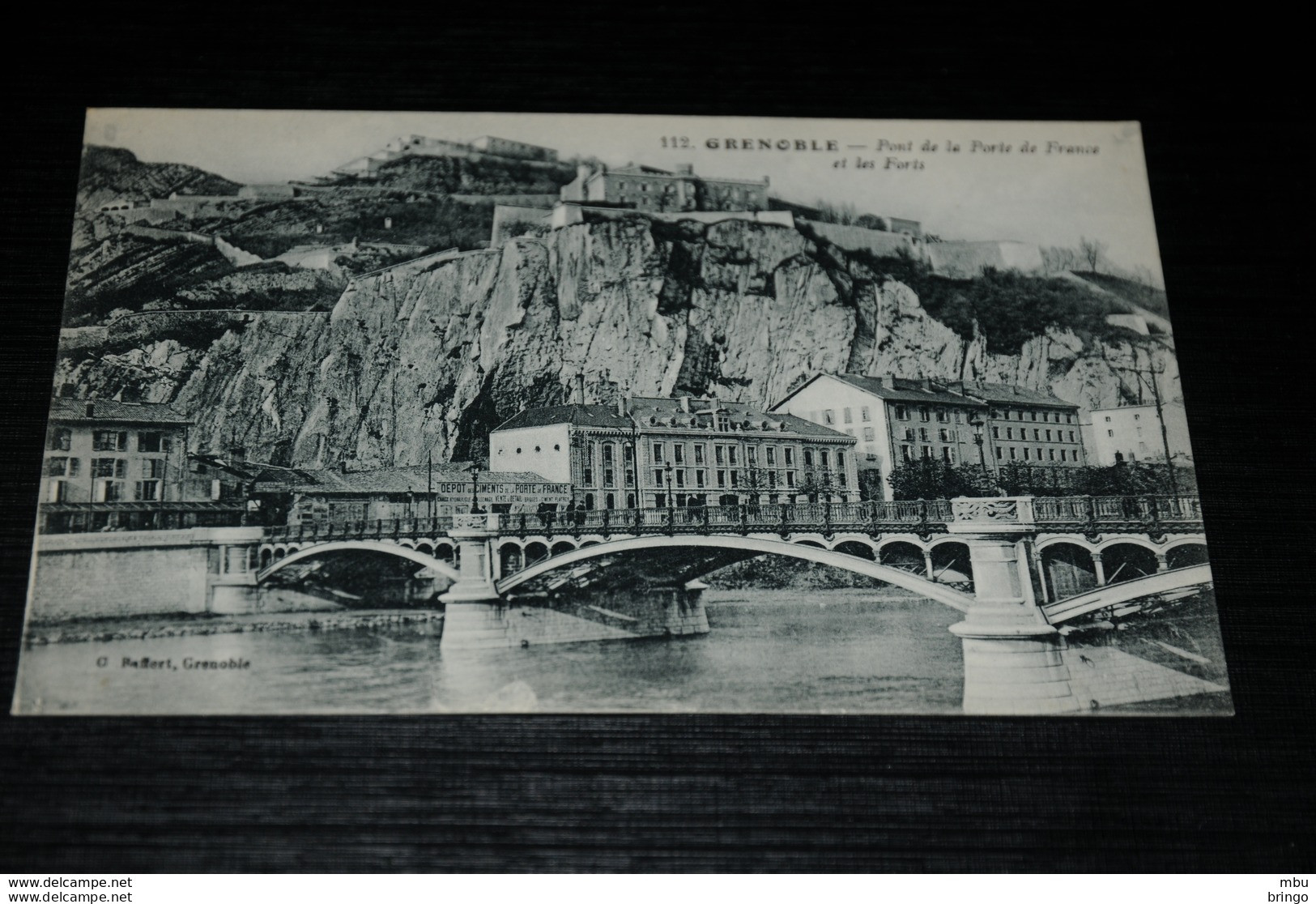 A9148        GRENOBLE, PONT DE LA PORTE DE FRANCE ET LES FORTS - Grenoble