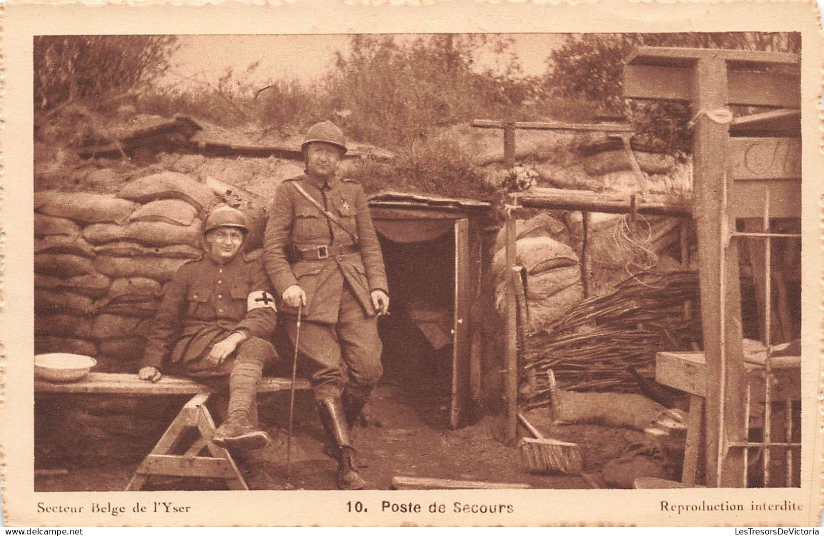 MILITARIA - Guerres - Autres -  Postes De Secours - Carte Postale Ancienne - Other Wars